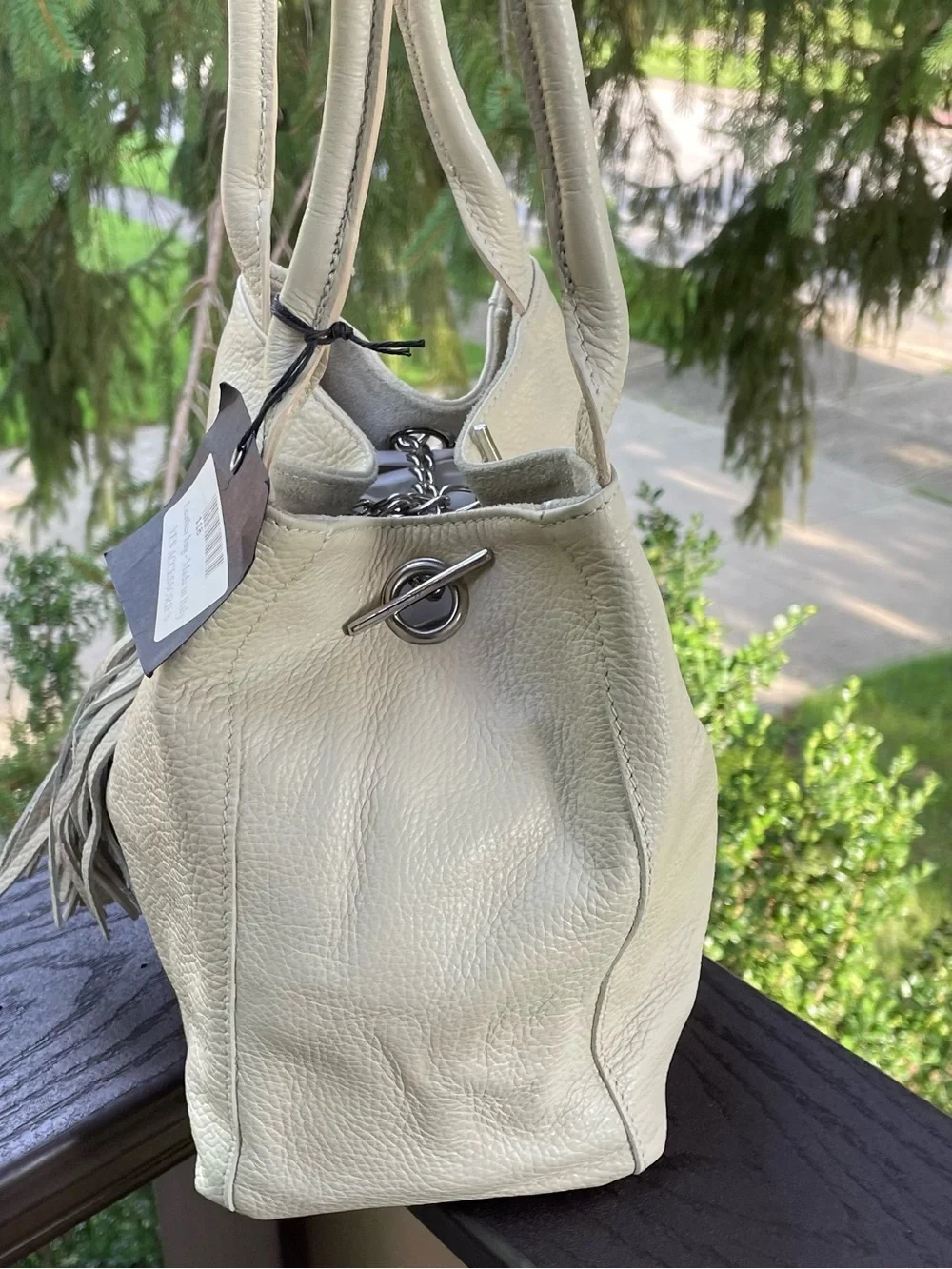 🔥 NWT Cream Pebbled Italian Leather Shoulder Bag Yes Accessories Tassel Hobo